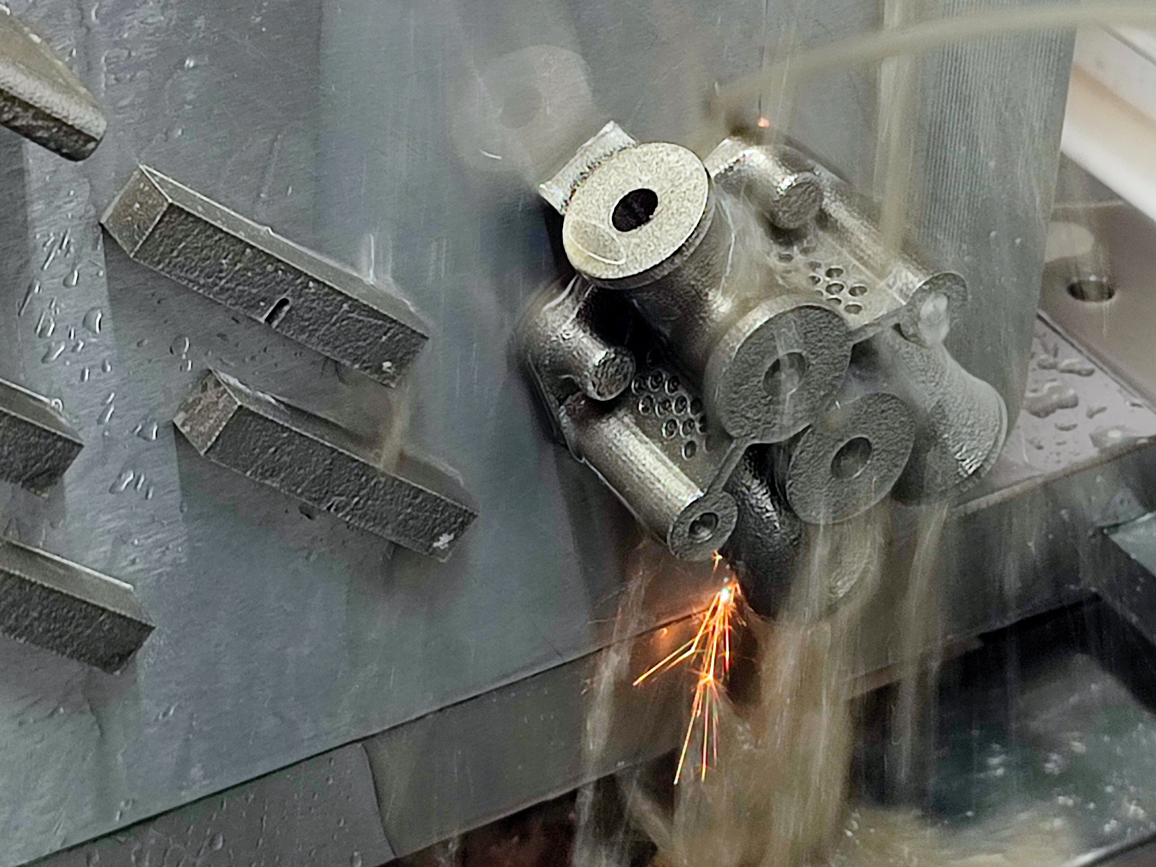 Elektrodrążarka drutowa SC550 poszerza portfolio usług Hydropress